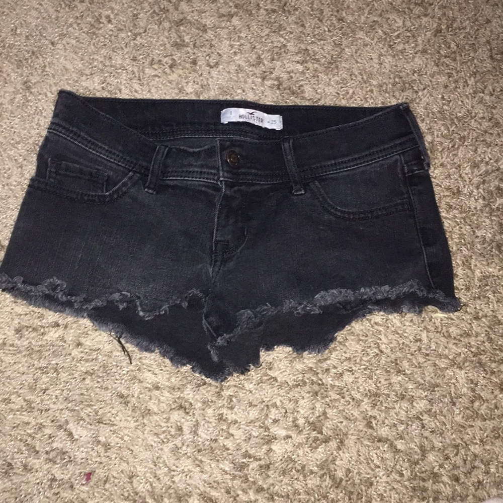 black jean shorts